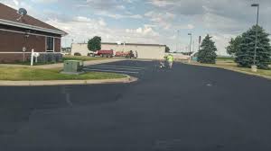 Driveway Pressure Washing in Hartford City, IN